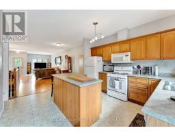 693 SOUTHWOOD WAY - 13