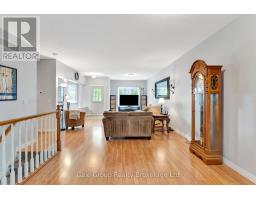 693 SOUTHWOOD WAY - 15