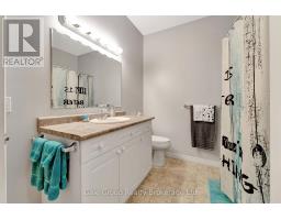 693 SOUTHWOOD WAY - 16