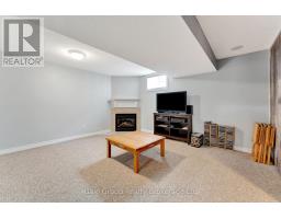 693 SOUTHWOOD WAY - 19