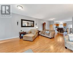 693 SOUTHWOOD WAY - 5