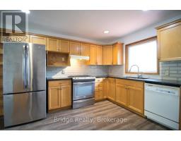 35 GREENFIELD LANE - 10
