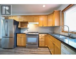 35 GREENFIELD LANE - 11