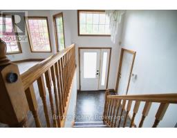 35 GREENFIELD LANE - 19