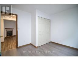 35 GREENFIELD LANE - 25