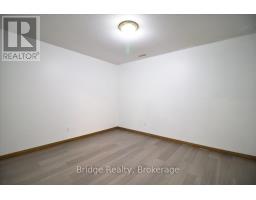35 GREENFIELD LANE - 27
