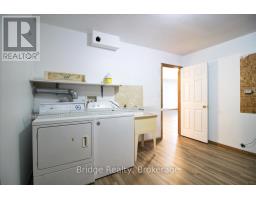 35 GREENFIELD LANE - 30