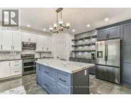 230 KING STREET E - 12