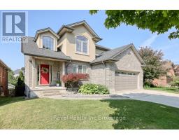 174 KINGFISHER AVENUE - 1