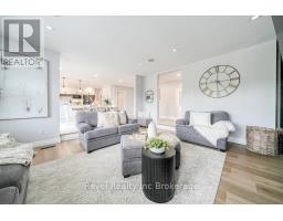 174 KINGFISHER AVENUE - 14