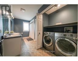 174 KINGFISHER AVENUE - 24
