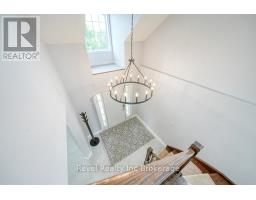 174 KINGFISHER AVENUE - 30