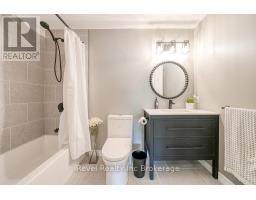 174 KINGFISHER AVENUE - 32