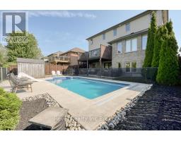 174 KINGFISHER AVENUE - 42
