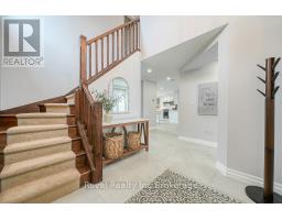 174 KINGFISHER AVENUE - 6