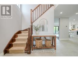 174 KINGFISHER AVENUE - 7