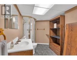 5 PARK AVENUE - 19