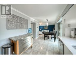 109 CANROBERT STREET - 14