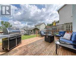 109 CANROBERT STREET - 26