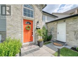 109 CANROBERT STREET - 3