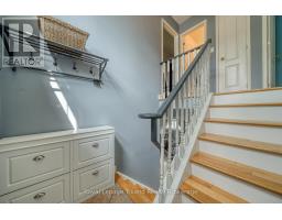 109 CANROBERT STREET - 5