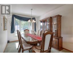 14 LOWRIE CRESCENT - 10