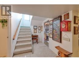 14 LOWRIE CRESCENT - 29