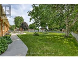 14 LOWRIE CRESCENT - 34