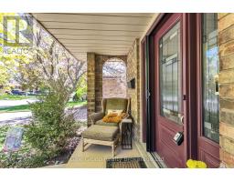 16 EDGAR DRIVE - 23