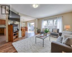 386 CHAMPLAIN AVENUE - 17
