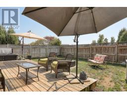 386 CHAMPLAIN AVENUE - 35