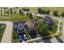 386 CHAMPLAIN AVENUE - 38