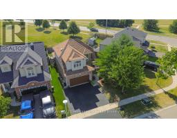 386 CHAMPLAIN AVENUE - 42