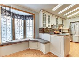 84 BAIRD STREET S - 13