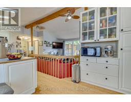 84 BAIRD STREET S - 14