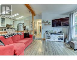 84 BAIRD STREET S - 8