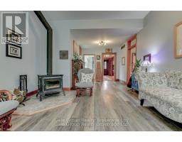 5 HULL ROAD - 15