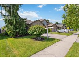 2234 THORNICROFT CRESCENT - 3