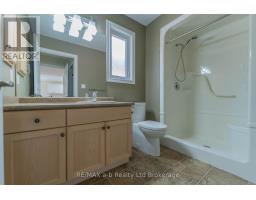 135 WESTON DRIVE - 13