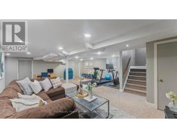 459 DEVONSHIRE AVENUE - 33