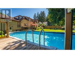 459 DEVONSHIRE AVENUE - 44