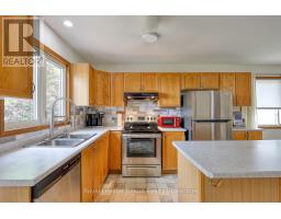 36 ROSSITER ROAD - 12