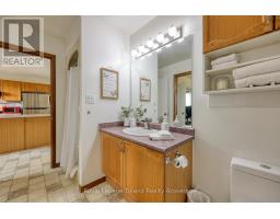 36 ROSSITER ROAD - 21