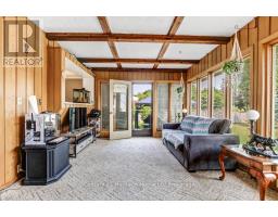 12 PARKVIEW ROAD - 23