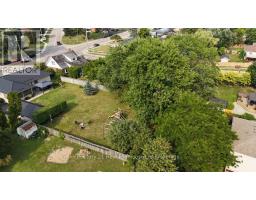 12 PARKVIEW ROAD - 39