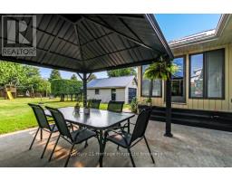 12 PARKVIEW ROAD - 40