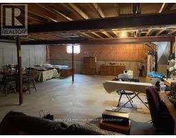 1 - 21 BALAZS COURT - 28