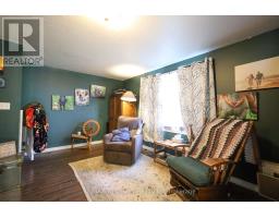 853 NORFOLK COUNTY 28 ROAD - 21