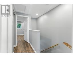 25 - 141 BAY STREET - 18