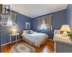 41 PARKWOOD DRIVE - 23